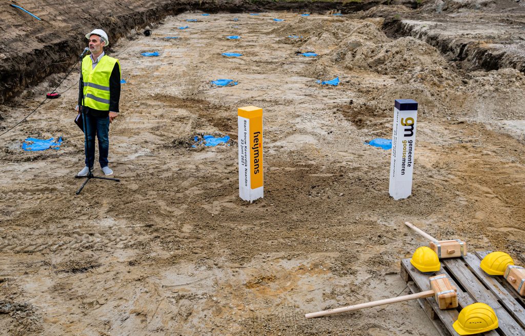 Nr 8 van foto-slide onderaan pagina copy