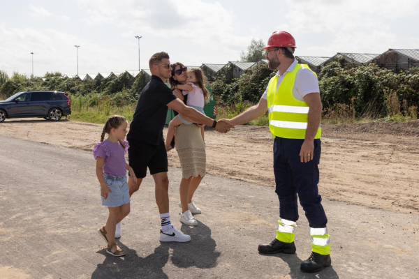 extracted_image_1_51